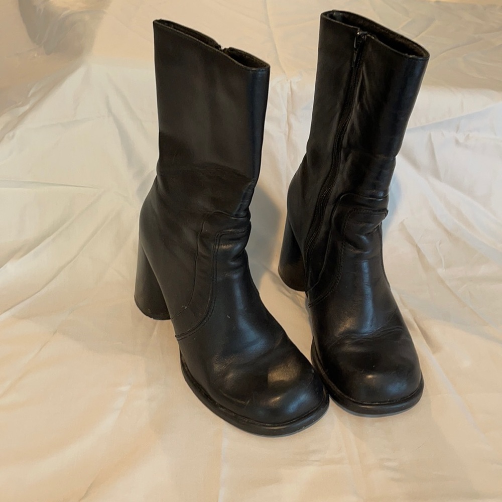 Steve Madden boots